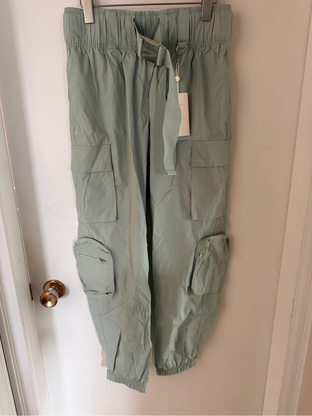 Vitality Balance Athletica Sage Green Cotton Cargo Joggers Size Small NWT